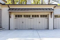 Indianapolis Metro Garage Door Repair Service Indianapolis, IN 317-623-0286 Indianapolis Metro Garage Door Repair Service Indianapolis, IN 317-623-0286 - garage-doors-side
