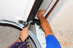 Indianapolis Metro Garage Door Repair Service Indianapolis, IN 317-623-0286 Indianapolis Metro Garage Door Repair Service Indianapolis, IN 317-623-0286 - repair-side